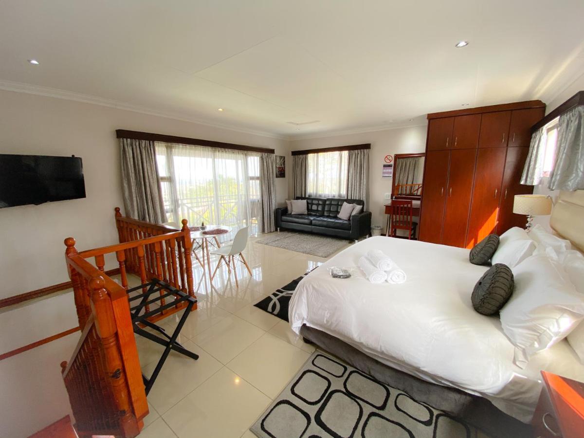 The Meritus Guest House Westville Extérieur photo