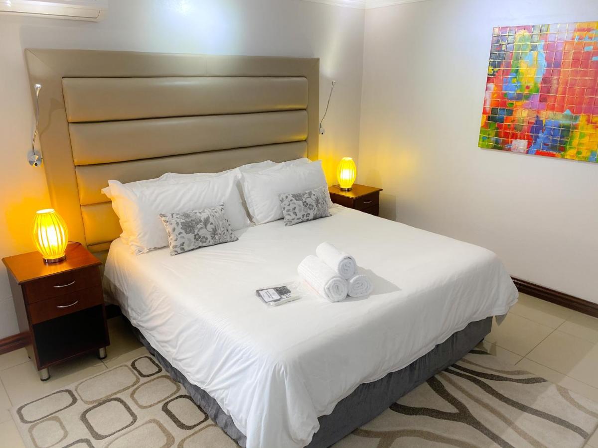 The Meritus Guest House Westville Extérieur photo