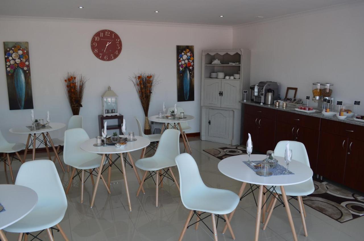 The Meritus Guest House Westville Extérieur photo