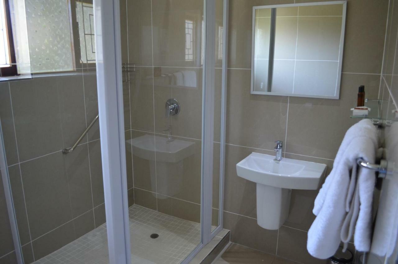 The Meritus Guest House Westville Extérieur photo
